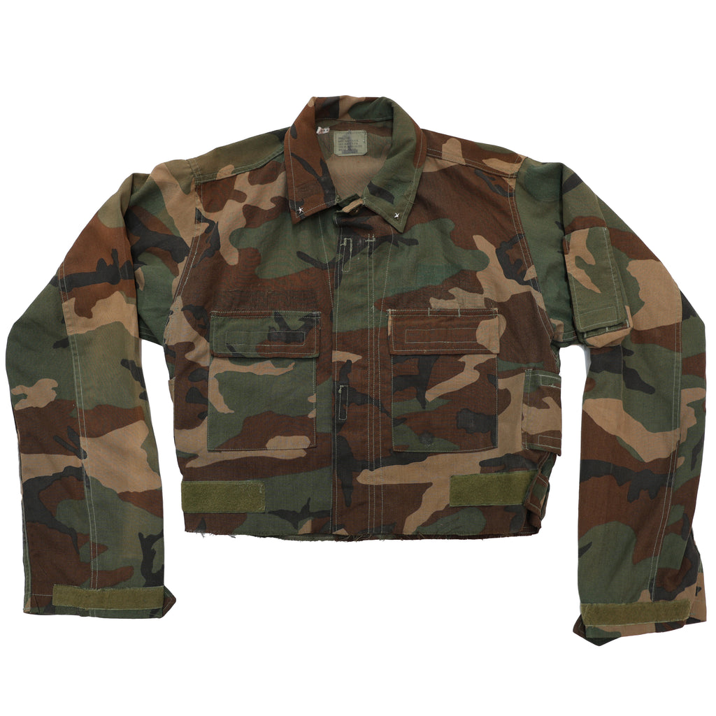 MILITARY CROPPED ZIP-UP