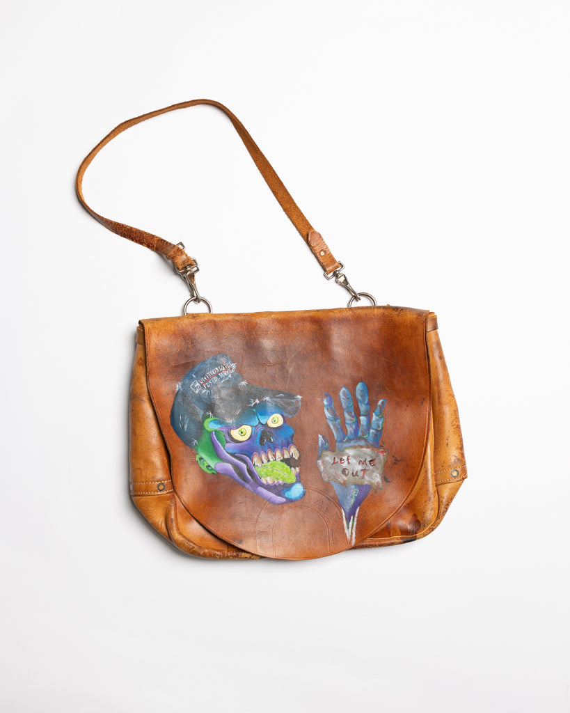 LEATHER MAILER BAG