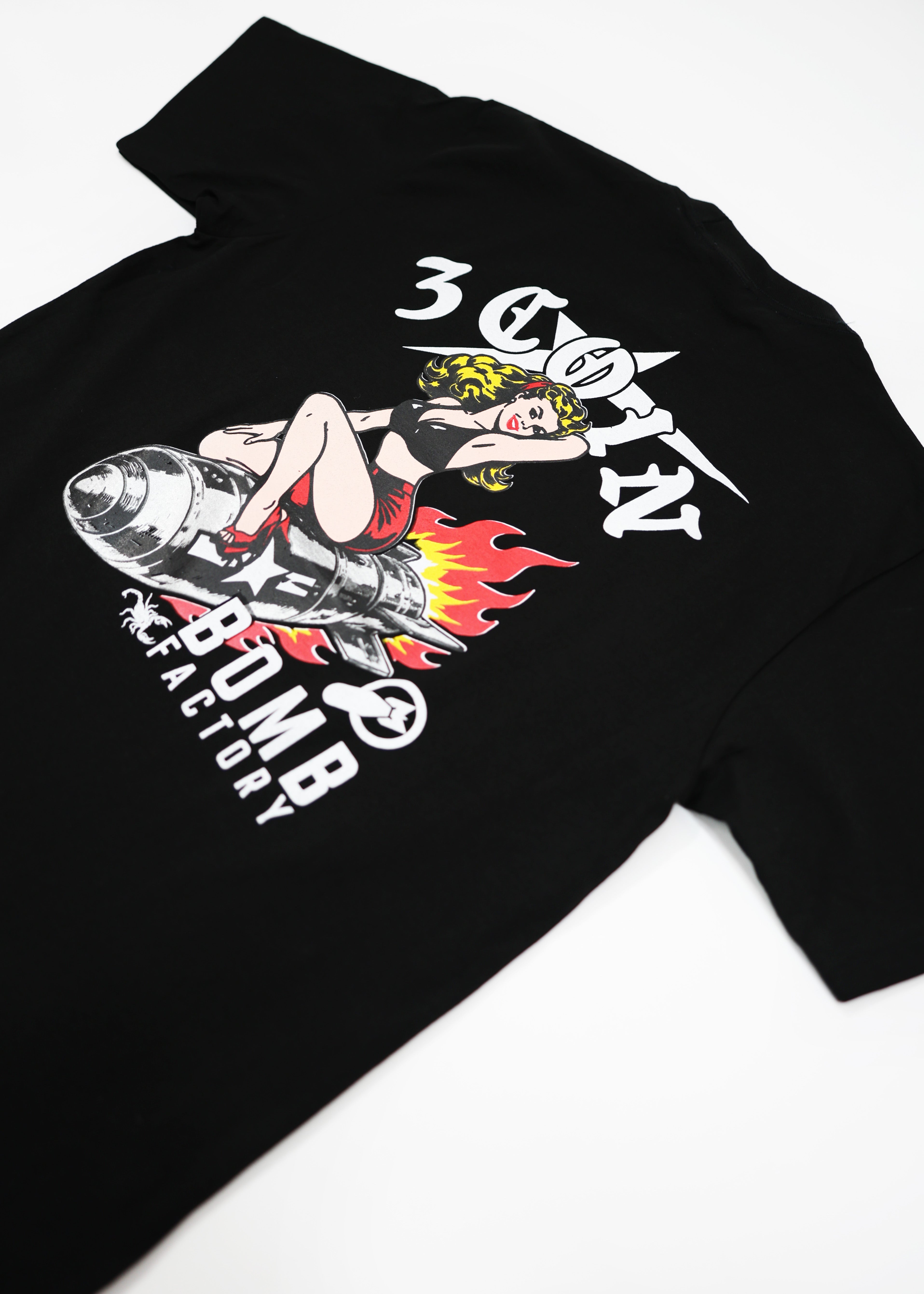 PIN-UP T-SHIRT