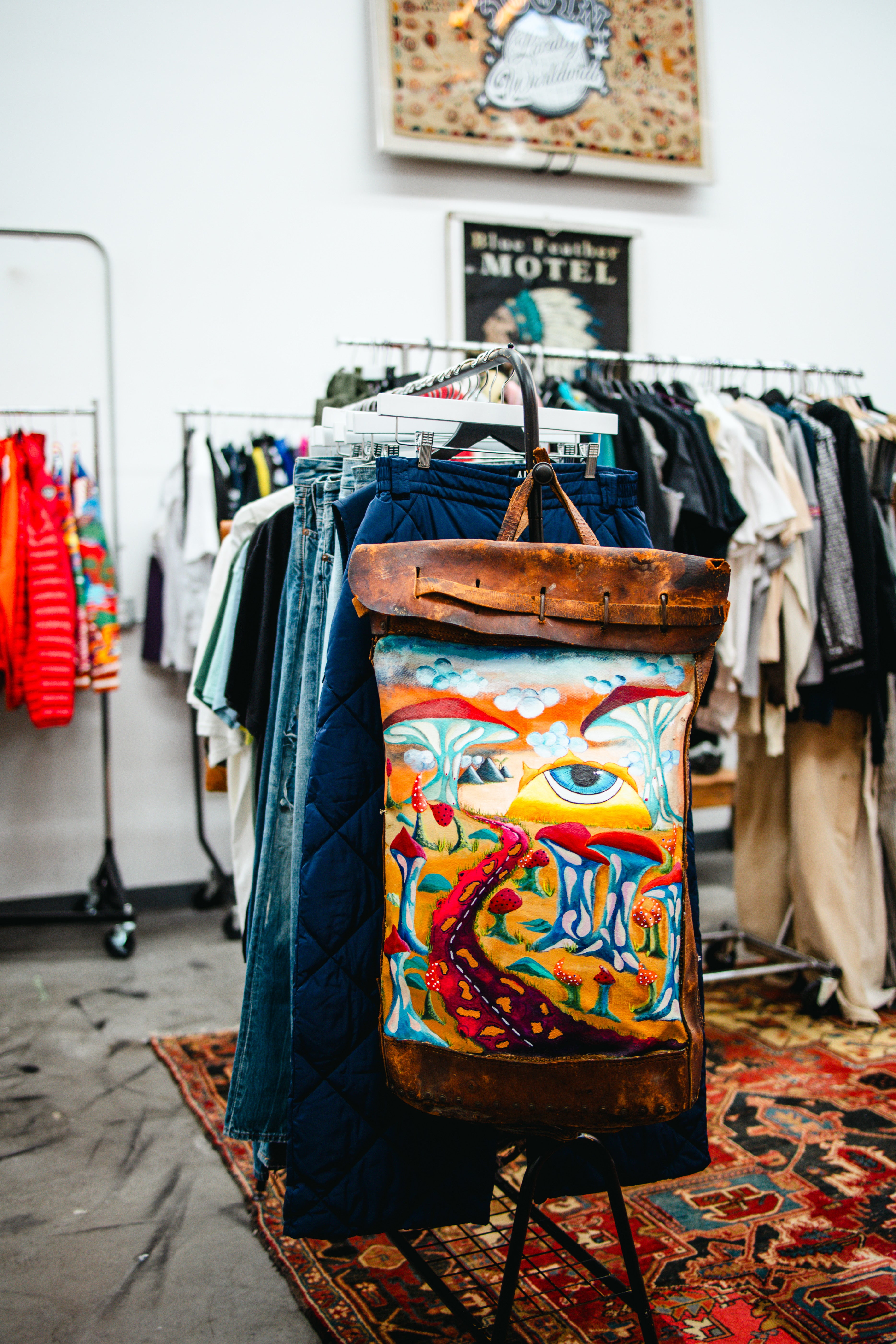 PSYCHODELIC MESSENGER BAG