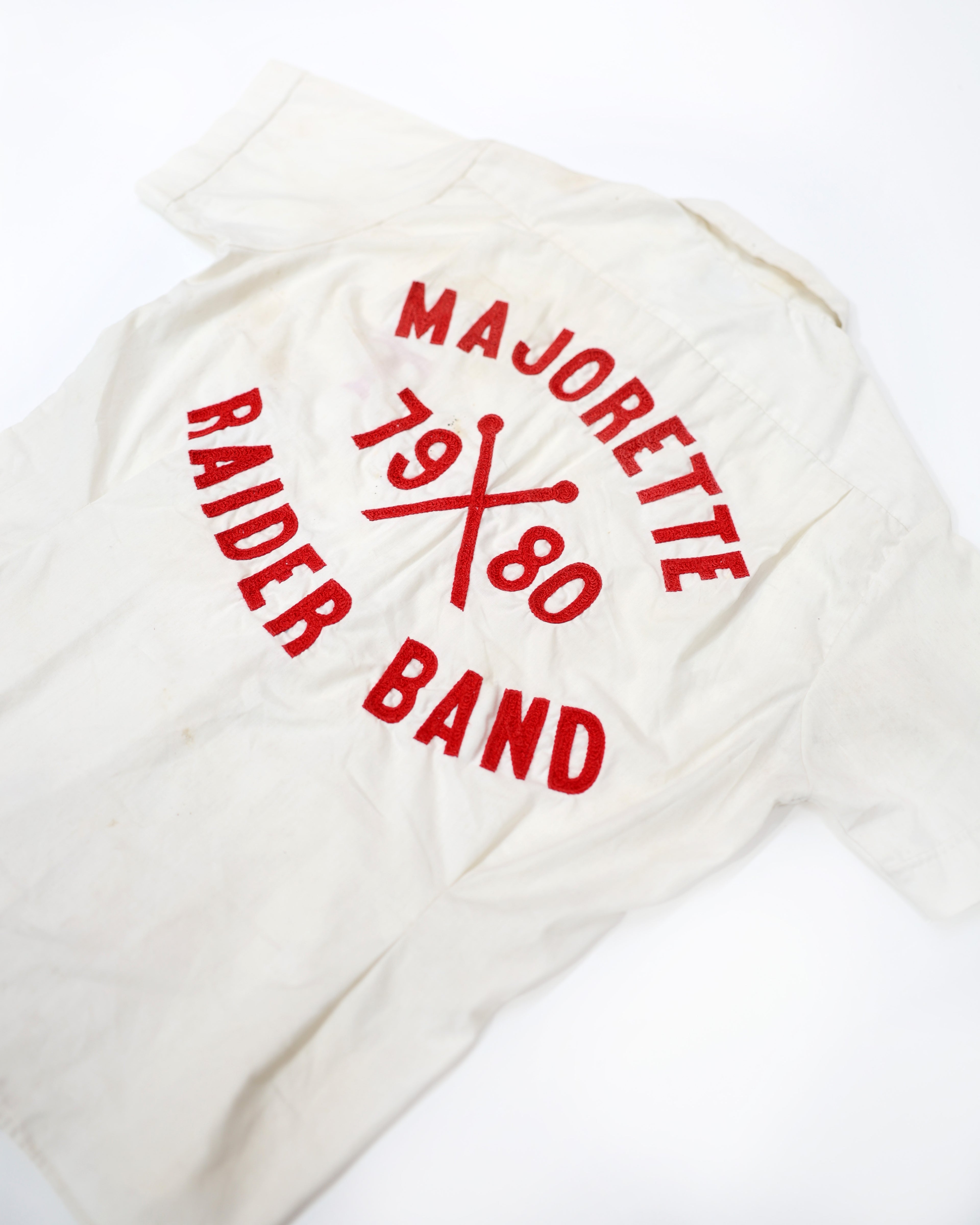 CHAIN STITCH BAND BUTTON-UP