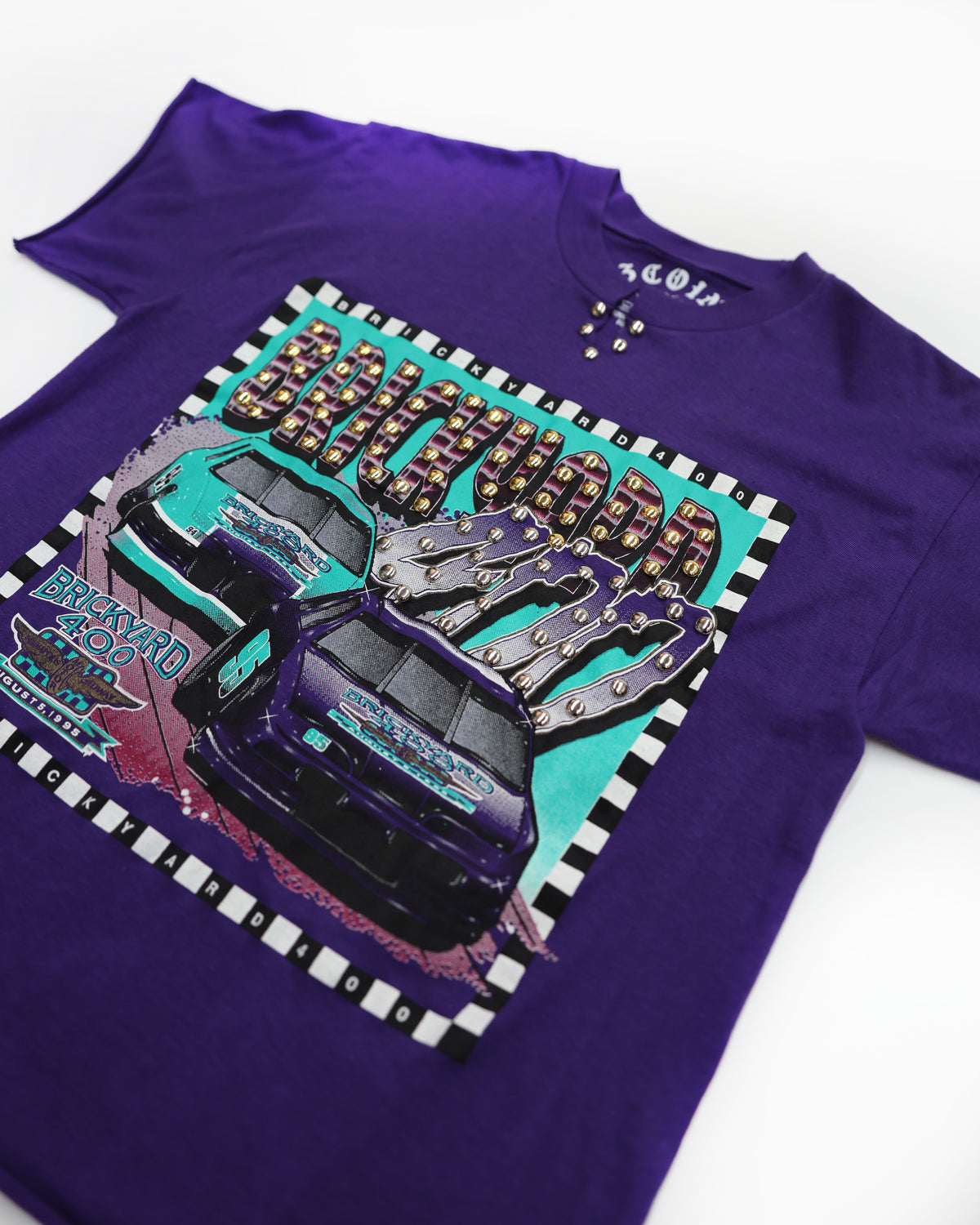 STUDDED BRICKYARD 400 T-SHIRT