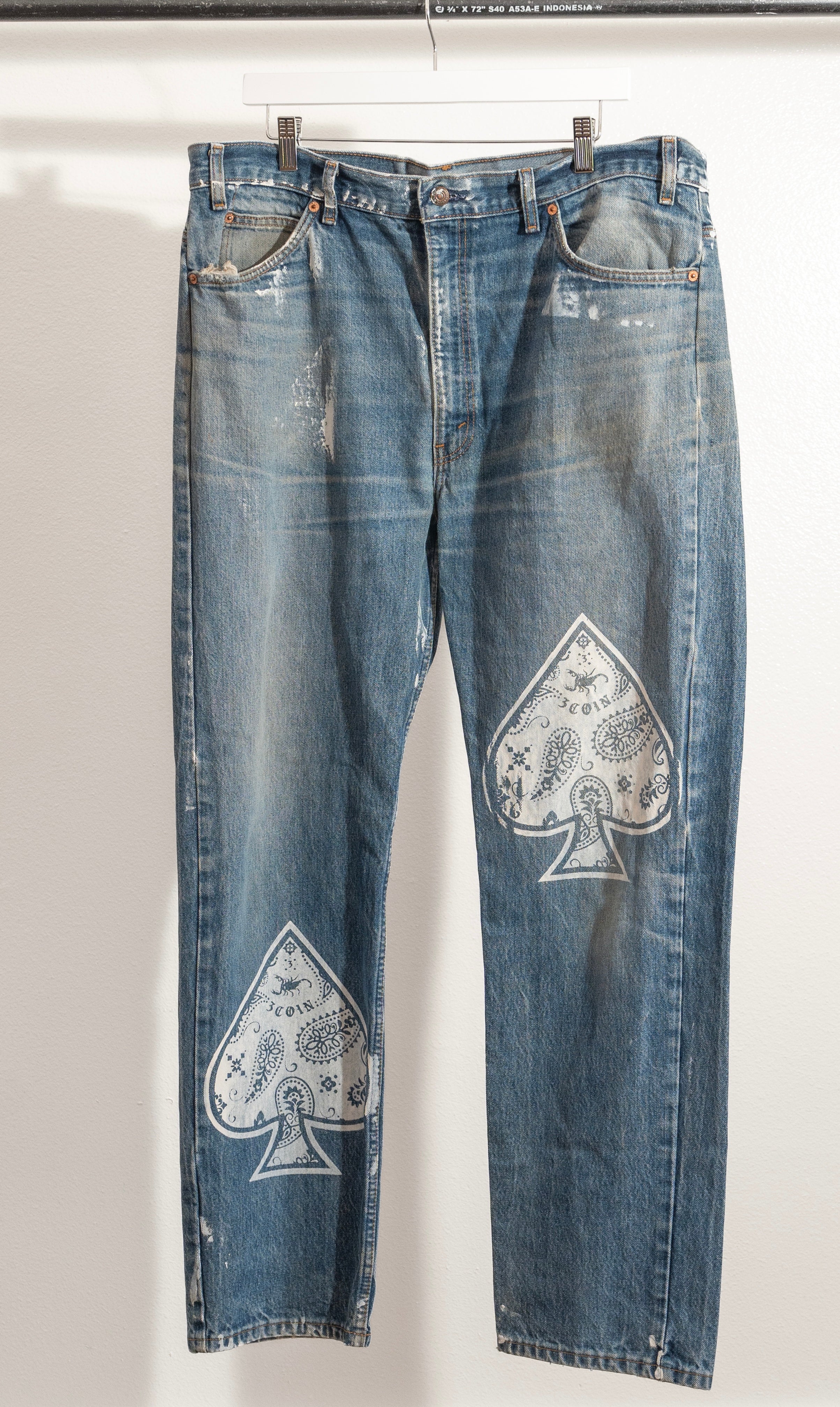 SCREEN PRINTED DENIM
