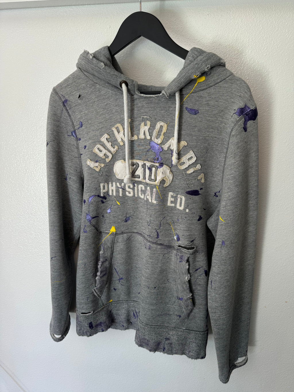 PAINT SPLATTER ABERCROMBIE HOODIE